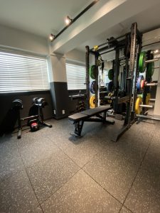 EAGLEBASE大岡山ANNEX 店