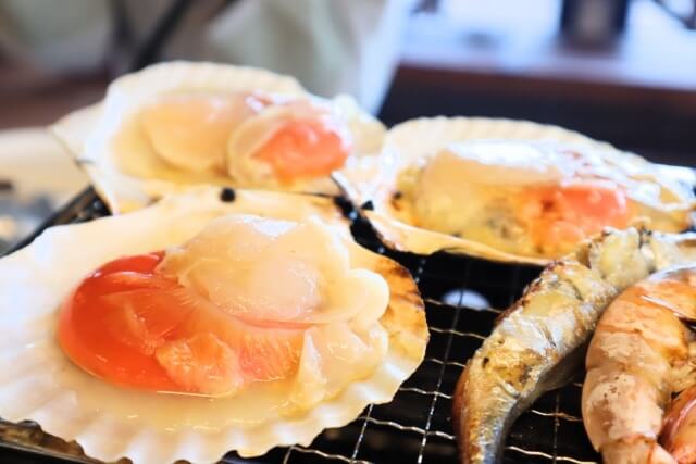 ほたてや海老などの海鮮BBQ