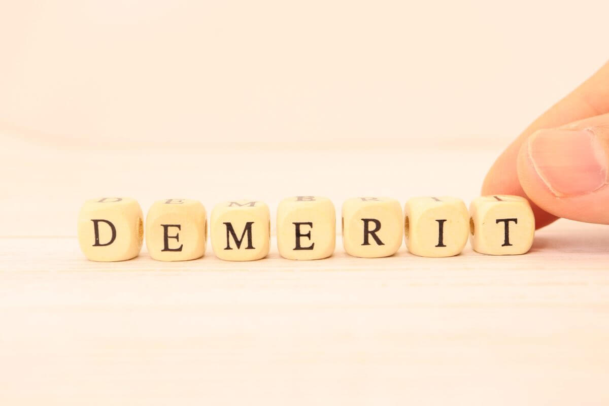 キューブ状のデメリット文字