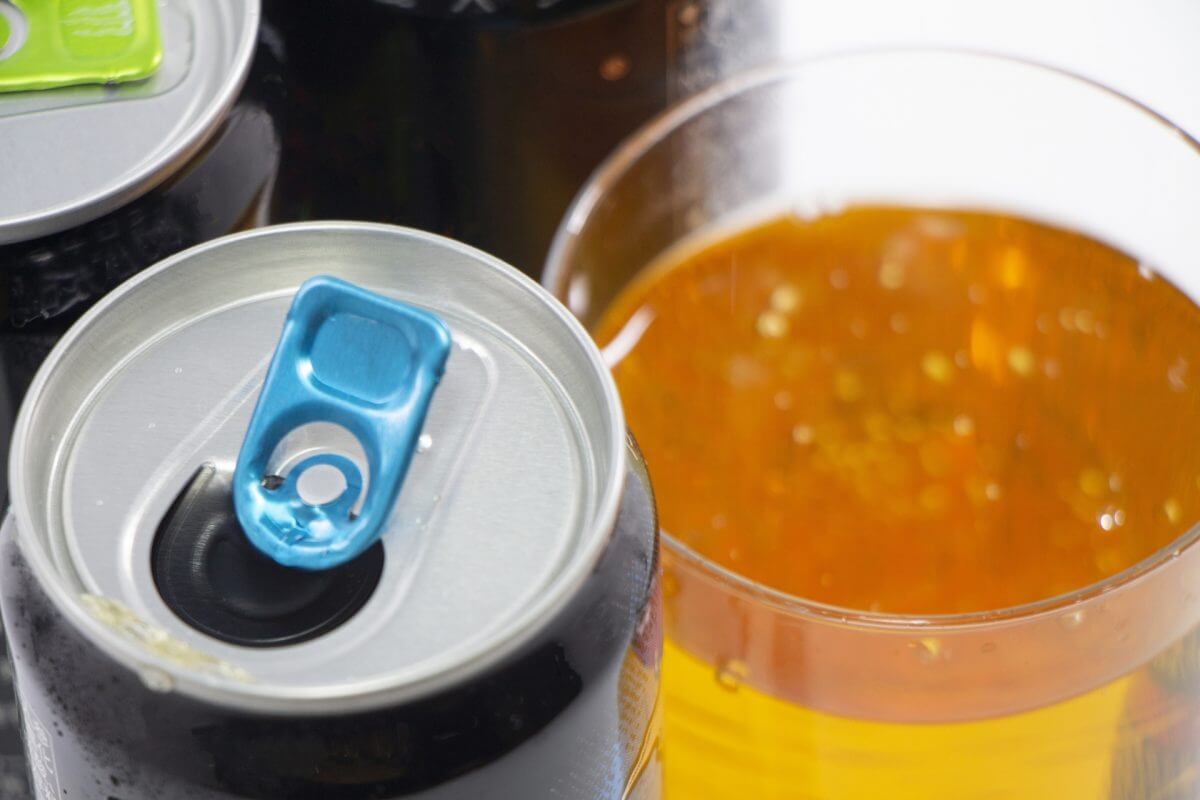 筋トレでモンスターエナジーは飲んでOK！驚きの効果と2つの注意点