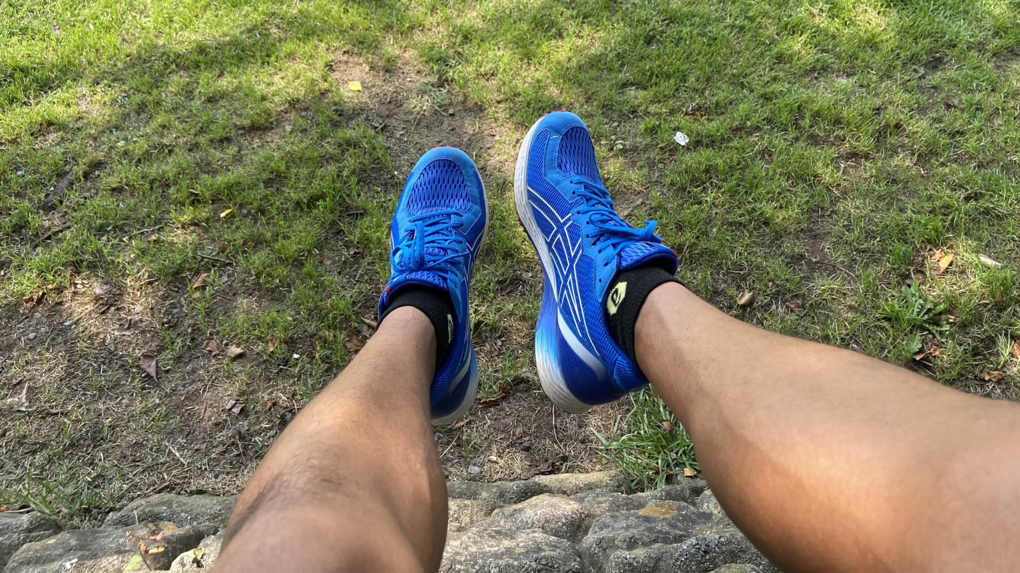 ランニングの走り始めで足が重い原因と対策3選！走る前におすすめのストレッチも解説