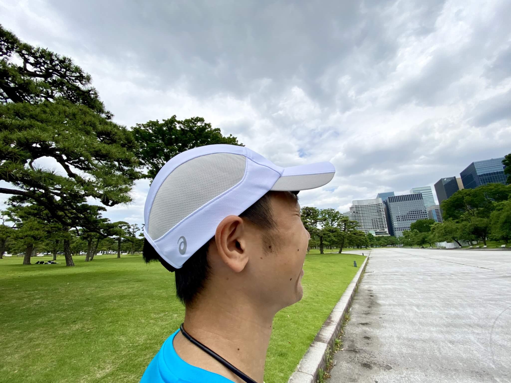 ランニングに帽子はいらない？夏に被る3つのメリットとデメリットを現役ランナーが詳しく解説！