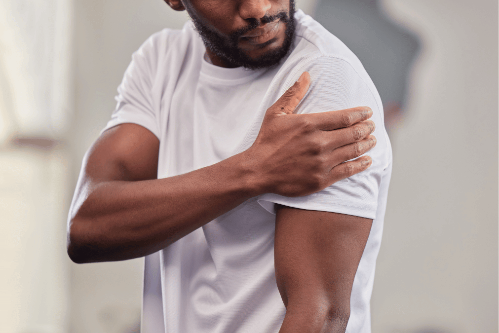 トレーニングで筋肉痛になったら休むべき？3つの原因と回復方法を解説！