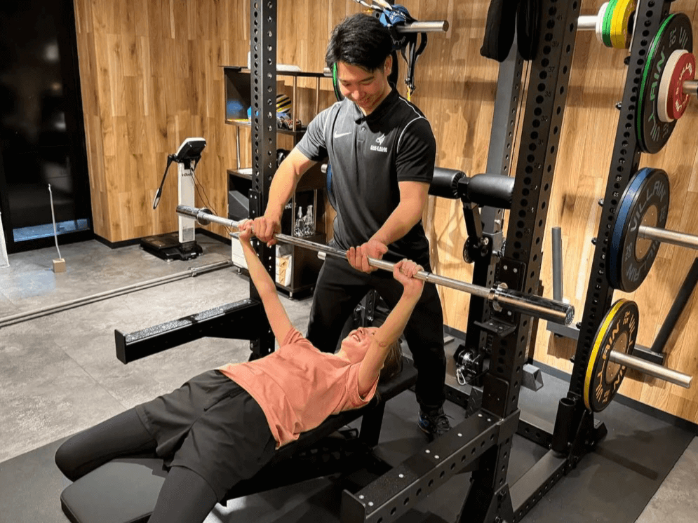 パーソナルジムに１ヶ月通って出る効果とは？目的別に現役トレーナーが解説！