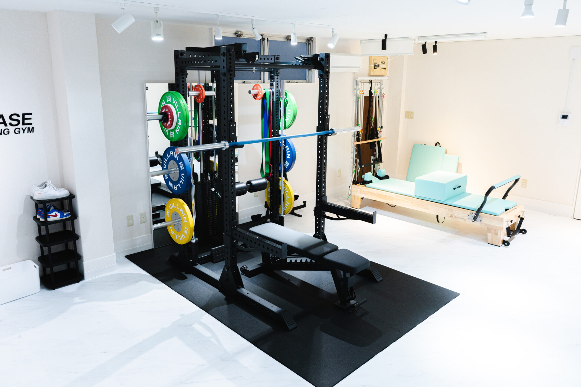 EAGLE BASE 等々力店