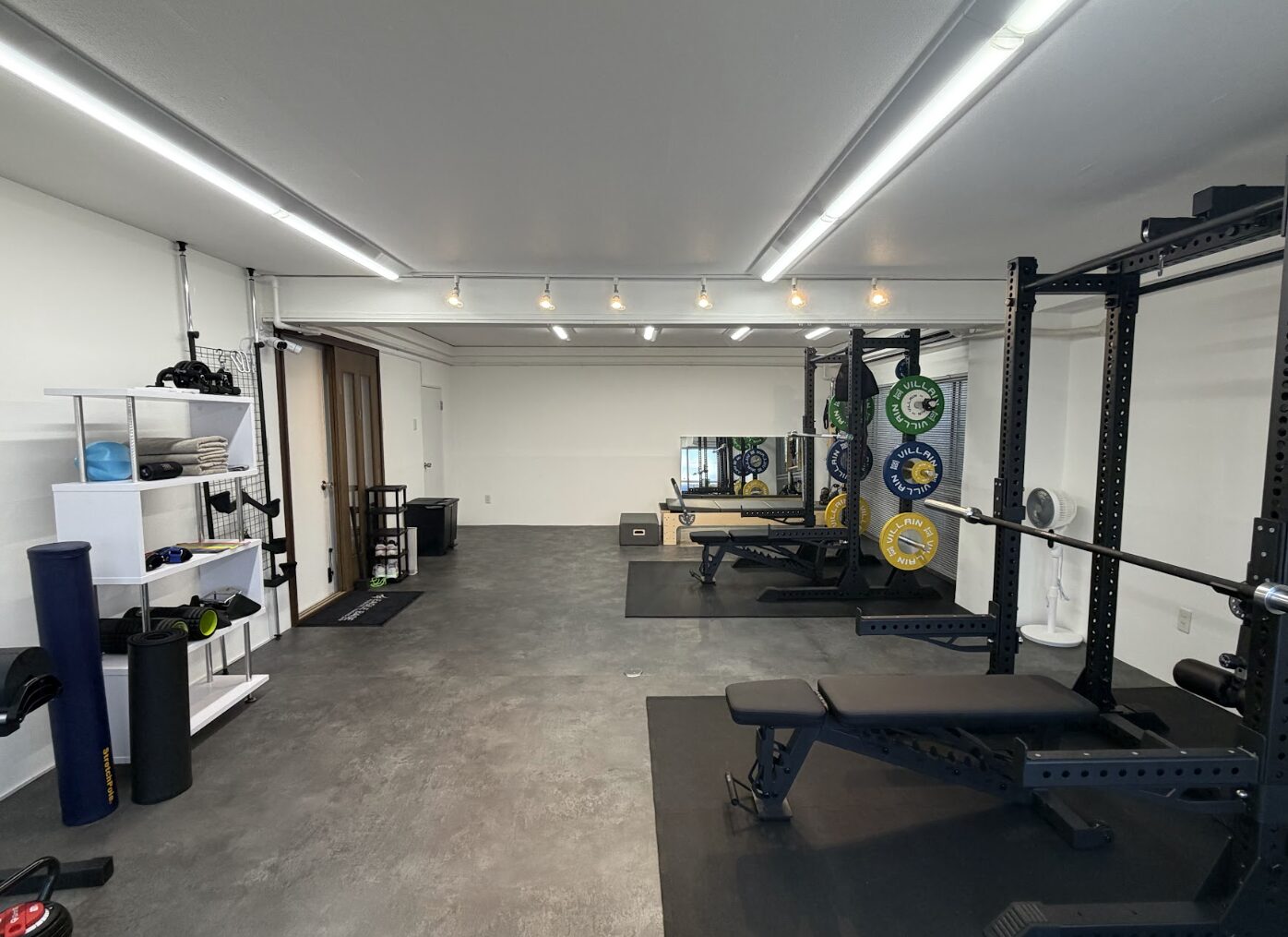 EAGLE BASE 天王町店