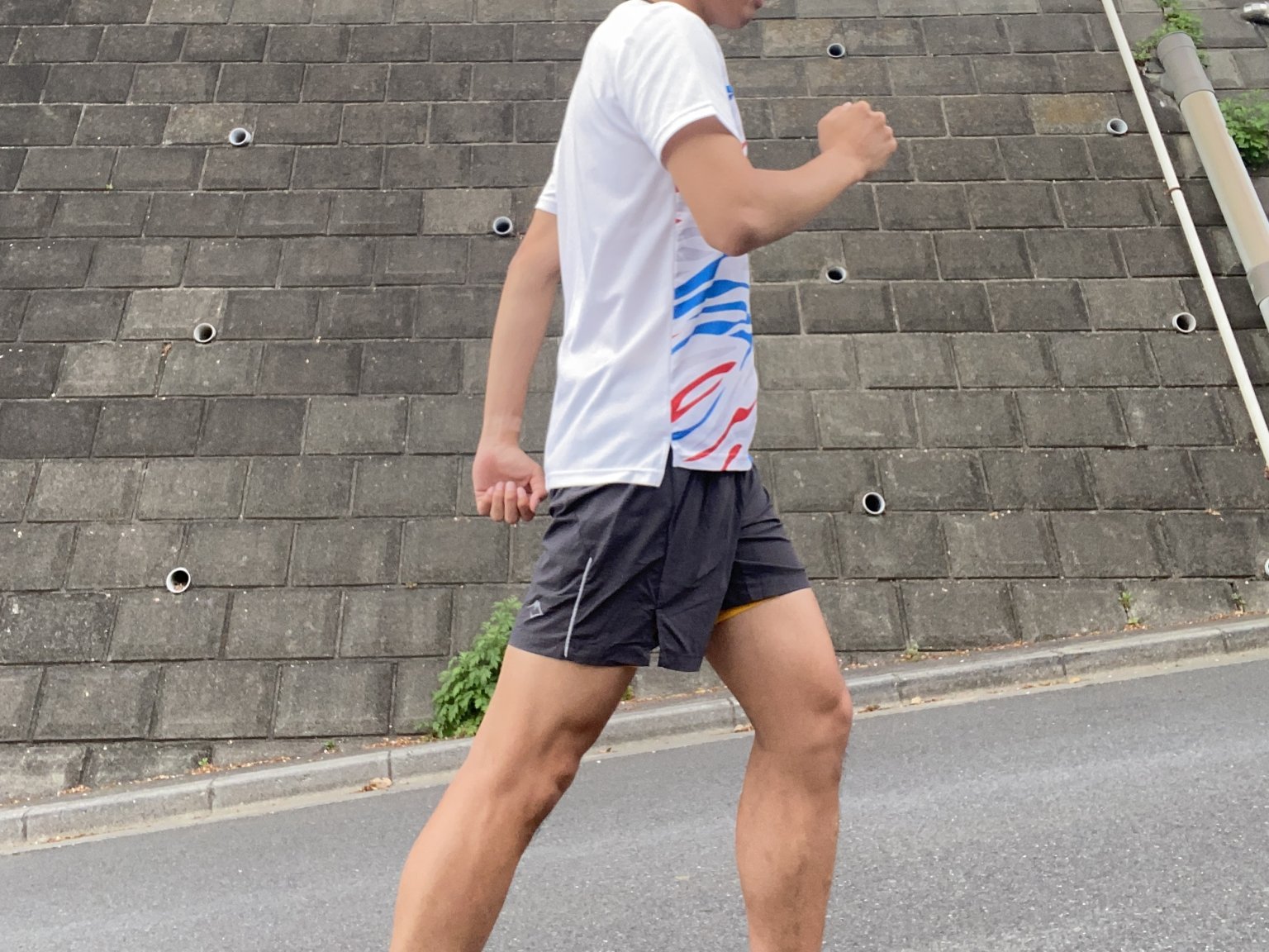 ランニングの適正距離を目的別に3つ紹介!プロコーチが教える走るときの注意点も解説 パーソナルジム・パーソナルトレーニングならEAGLE BASE